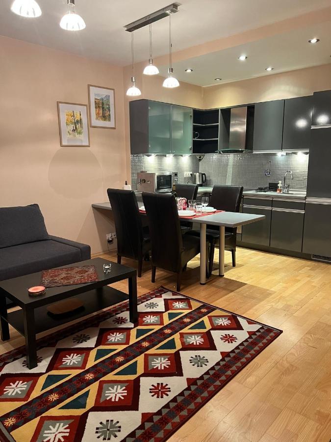 Luxury Apartment Dunapest With Spa And Pool Budapesta Exterior foto