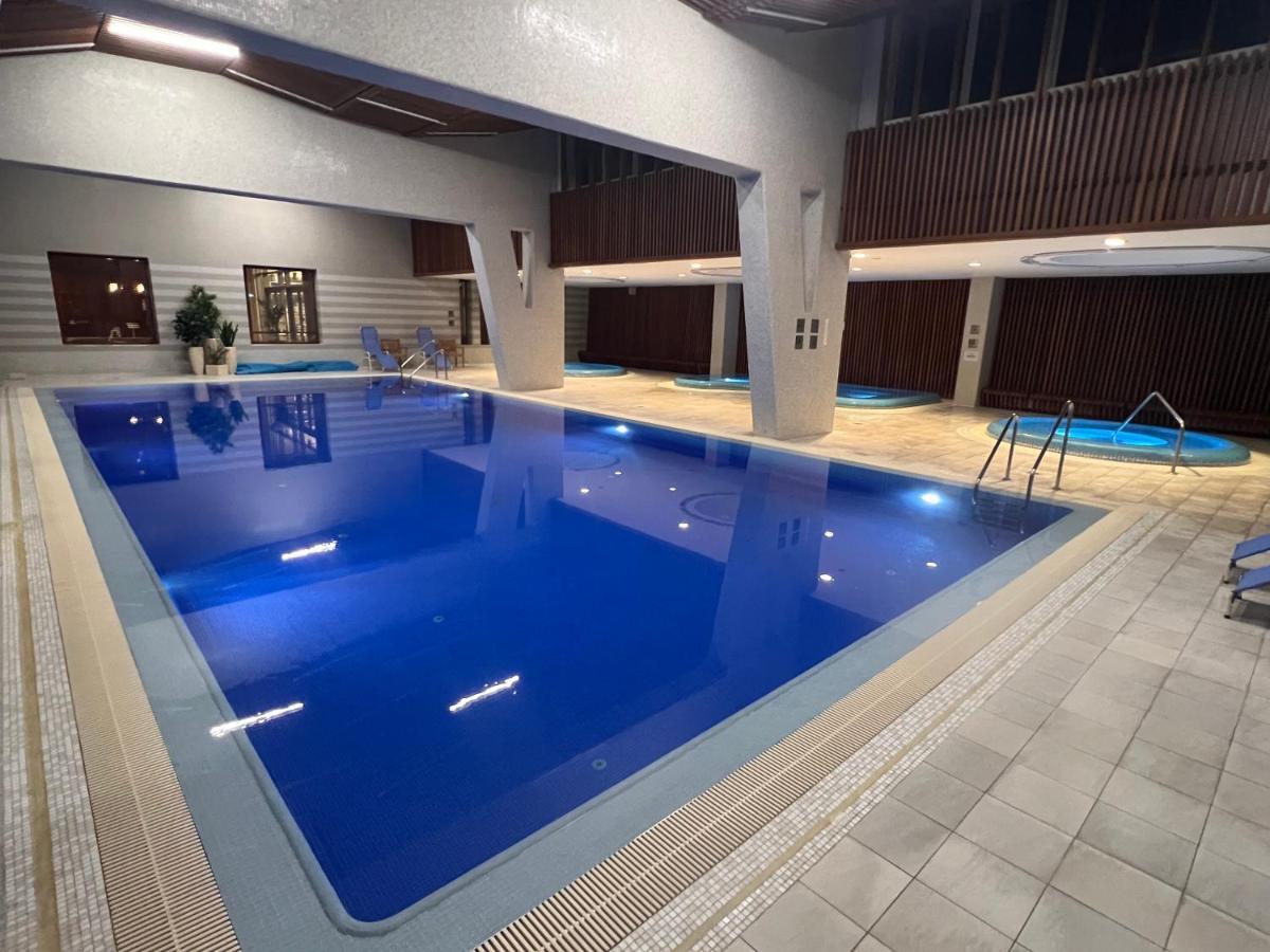 Luxury Apartment Dunapest With Spa And Pool Budapesta Exterior foto